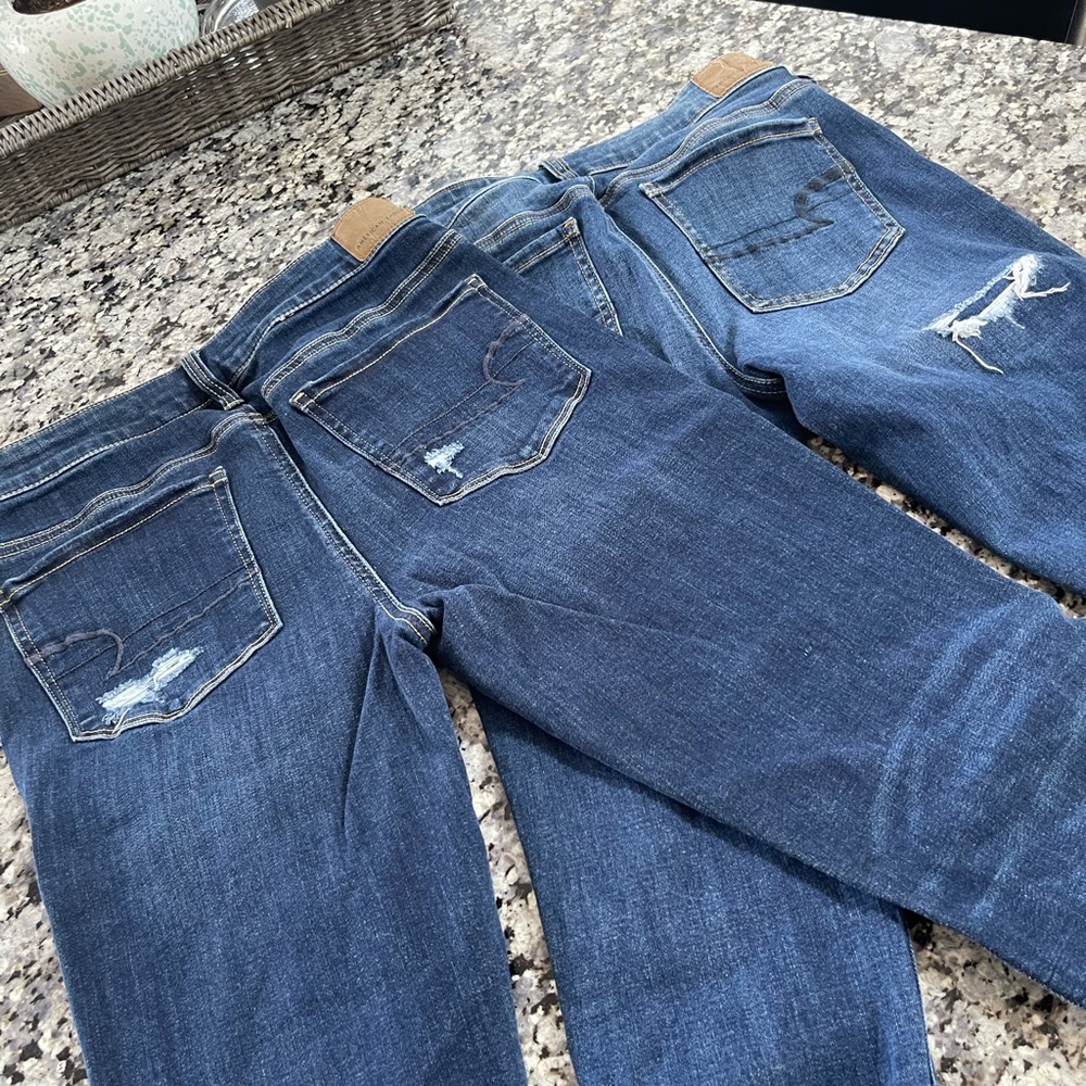 Women’s Distressed Blue Jeans - Picture 4 of 4